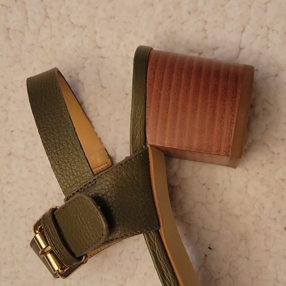 Talbots Sandals size 6.5 - Picture 3 of 4